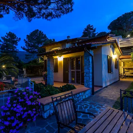 Holiday home Borgo Dell'uccellaia - Smeraldo - Ametista *