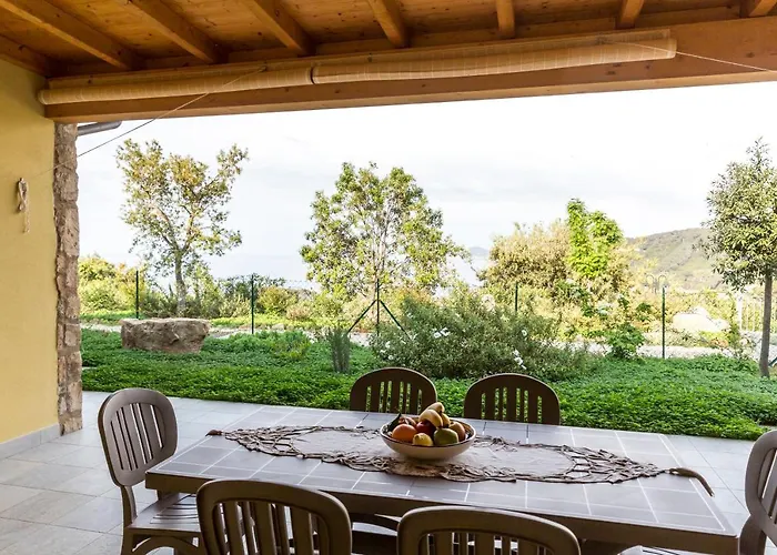 Borgo Dell'uccellaia - Smeraldo