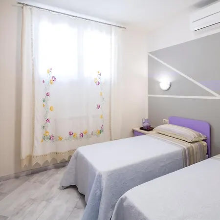 Borgo Dell'uccellaia - Smeraldo Hébergement de vacances *